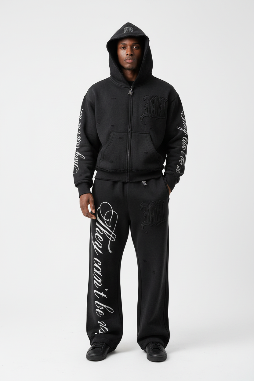 Model wearing ÉQUILIBRE Lounge Set – Essential Fit